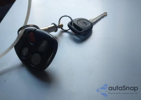 2000 Oldsmobile Bravada из США, поврежденный, VIN 1GHDT13W4Y2270194